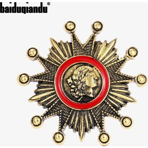 Head Portrait Brooches Pins For Women Red Circle Coat Elegant Jewelry Ancient Gold Star Dress Clothes Accessory