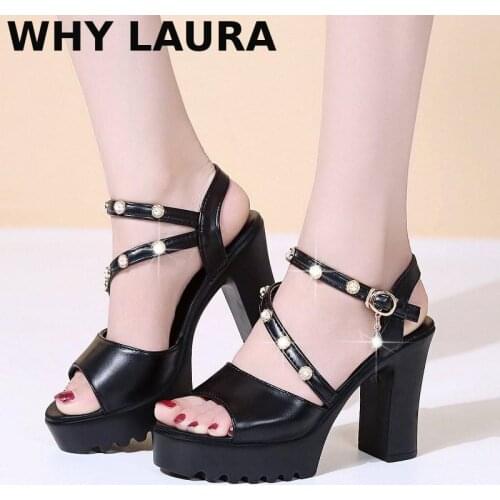 Summer 2021 Pearl embellented womens black and white sandals Sexy peeptoe sandals High platform sandals Casual Russian womens