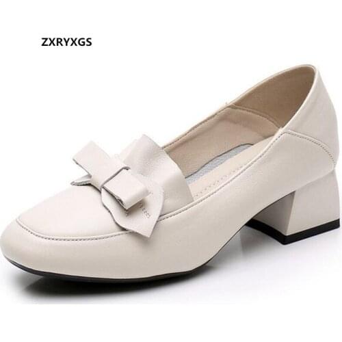 2021 New Top Soft Cowhide Women Leather Shoes Fashion Pumps Square Toe Bow Soft Sole Non-slip High Heel Shoes Woman Large Size