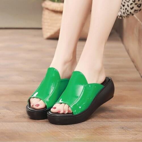 Womens Slippers 2021 Summer Outdoor Beach Solid Color Fashion Sandals Flat Casual Shoes