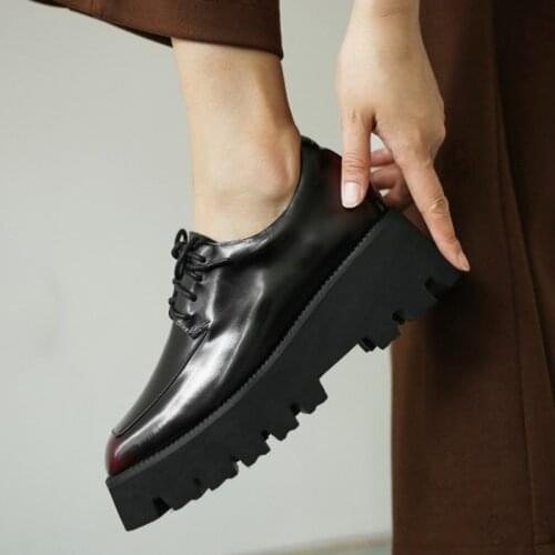 2021 spring new Genuine Leather waterproof platform square head womens loafers womens shoes Patent Leather shoes