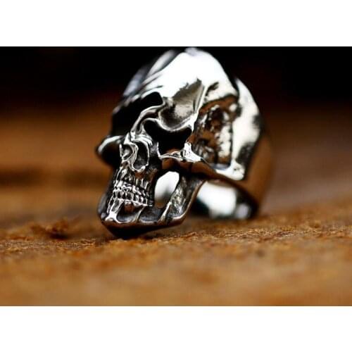 Vintage Mens Silver Color 316L Stainless Steel Skull Ring Gothic Punk Satan Devil Skull Ring Cool Mens Rock Biker Jewelry Gift