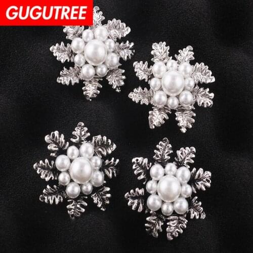 GUGUTREE brooch breastpin flower snowflower patch metal patches badges applique patches for clothing HH-42