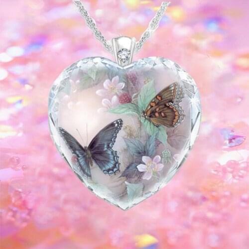 Butterfly Flower Crystal Glass Women Pendant Necklace Elegant Romantic Woman Heart-Shaped Necklace Pendant Birthday Holiday Gift