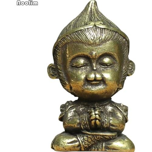 NOOLIM Pure Copper Monkey King Small Ornaments Tea Pet Cute Kung Fu Animal Figurines Hand to Play Tea Tray Car Decoration