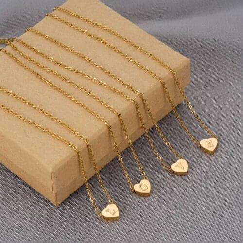 Flower Girl Peach Heart Letter Necklace 26 Letter Love Clavicle Necklace Flower Girl Little Girl Graduation Gift