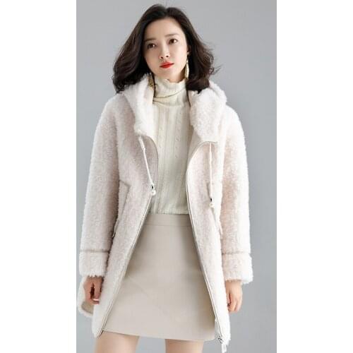 Sheep Clothes Shearing 2020 100% Wool Korean Parka Real Fur Hooded Winter Coat Women LMN99031 YY2345