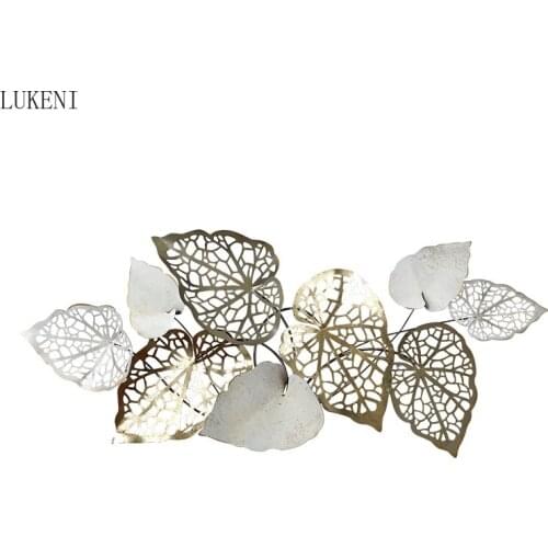 European Handmade Wrought Iron Three-dimensional Wall Decoration Creative Leaf Metal Living Room Background Decoration Pendant