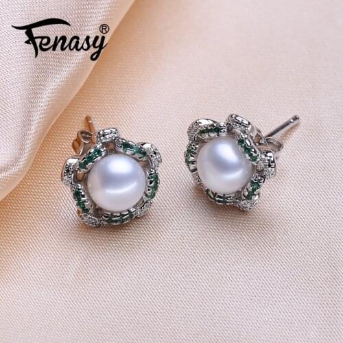 FENASY Stud Earrings