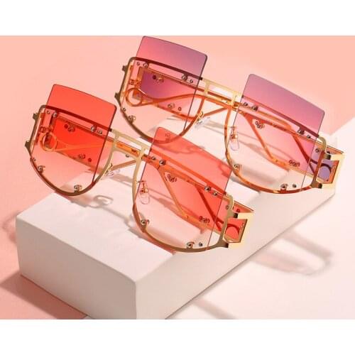 Oversized Alloy Rivet Male Shade Glasses Luxury Brand Trend Unique Eyewear Fashion Mirror Square Sunglasses Men Women UV400