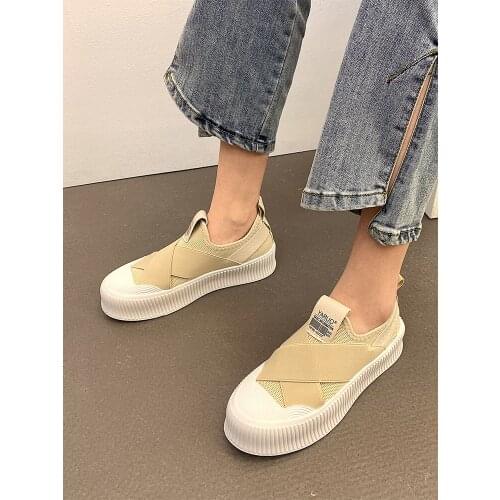 Casual shoes women 2021 new spring and autumn thick-soled wild trend breathable college style sports shoes with a pedal