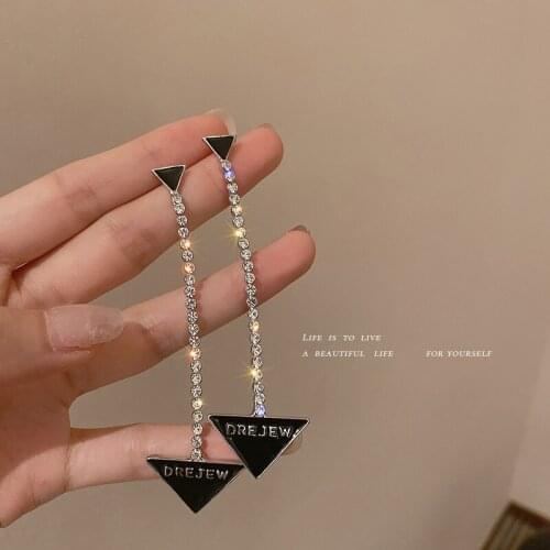 2021 New Fashion Trend Inverted Triangle Rhinestone Tassels Earrings for Woman Cool Black Inverted Triangle Earring Jewelry
