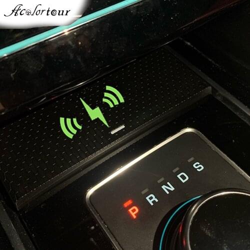 Car wireless charge adapter for Jaguar XF XE XFL F-PACE center console phone power charger for iphone 11 qi fast charging panel
