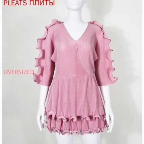 Autumn Winter Dress Light Fabric Heavy Work Pleated Large Womens Loose and Comfortable Ear Edge Dresses MIYAKE Pleats Vestido