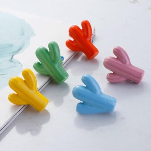 Cactus Ceramic Cabinet Knob Cute Children Room Drawer Cupboard Pull Handle Candy Color Kids Nursery Room Furniture Hardware Knob
