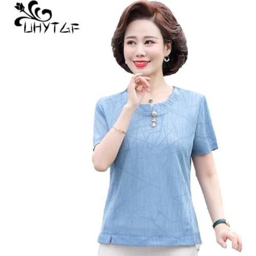 UHYTGF Oversized T-Shirt Fashion V-Neck Pullover Casual Summer Clothes Tops Female Short Sleeve Middle-Aged Mother T-Shirt 1611
