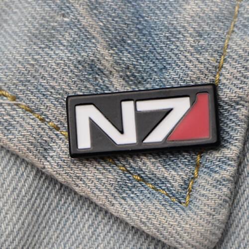 DMLSKY fashion Pin Enamel Pins and Brooches Lapel Pin Backpack Bags Badge Clothing cool Brooch Jewelry Gifts M3520