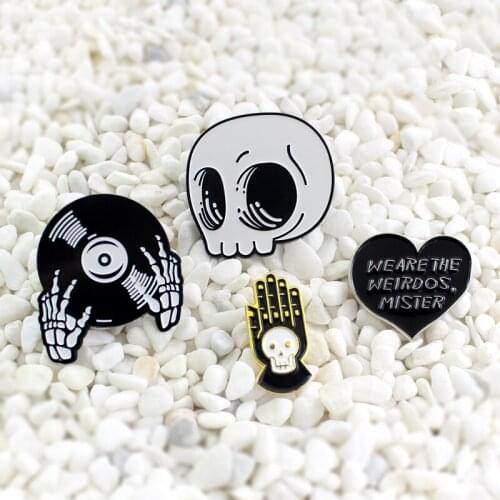 Halloween pin Skeleton Hand DJ rotating CD Heart Punk style badge Black leather denim shirt collar pin Unisex cute brooch
