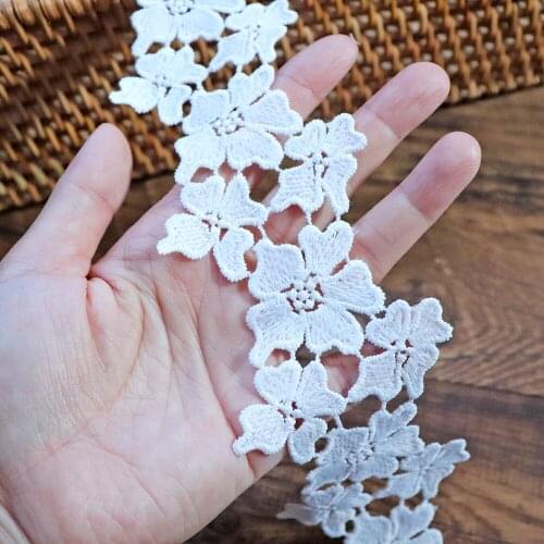 3Yards 6.2cm Wide flowers Lace Trim White water soluble Embroidery Lace trim For Dress Sewing collar Home Textile Lace Appliques