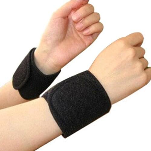 1 Pair Heated bracer Power Magnetic Therapy Heat Wrist Brace Care Support Strap Pain Relief Sports Safety