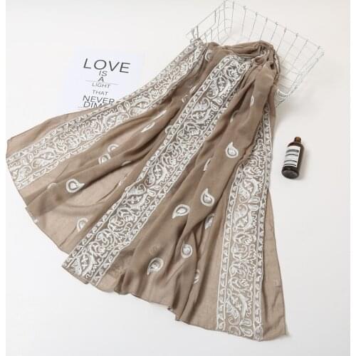 2021 Women Shawl Cotton Scarf Hijab Luxury Paisley Wrap Foulard Muslim Headband Bandana Female Soft Beach Stoles Wholesale