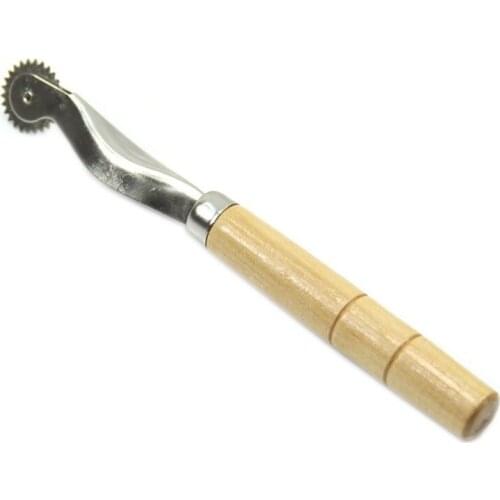 1pc Wood Handle Overneedle Wheel Leather needle Spacing Paper Perforating Tool Roulette 2mm