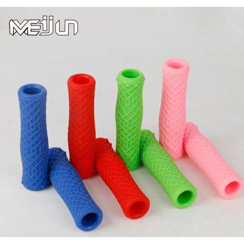 2pcs/1 Pair Mountain Cycling Bike Bicycle MTB Handlebar Cover Grips Smooth Soft Rubber Anti-slip Handle Grip Dead coaster