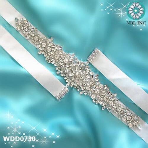 30pcs)Wholesale handmade beaded bridal wedding sash crystal rhinestone appliques for wedding evening dress belt WDD0730