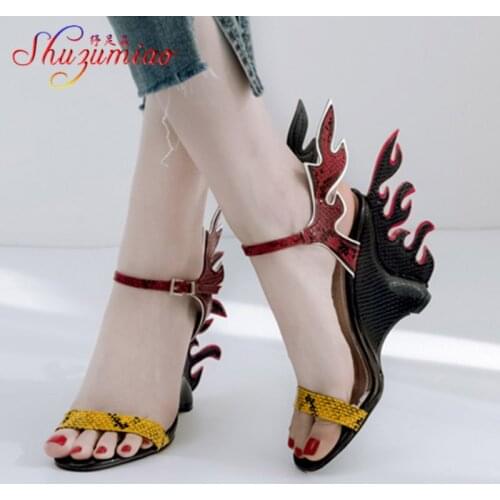Shuzumiao 2021 Summer Fashion Show Flame shoes Sandals Women Word Belt High Heels Snake Skin Bohemian Color Matching Sexy Heels