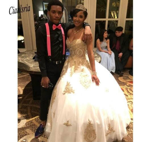 White Gold Appliques Ball Gown Quinceanera Dresses Sweetheart Corset Back Floor Length Sweet 15 Dress Long Prom Party Gown