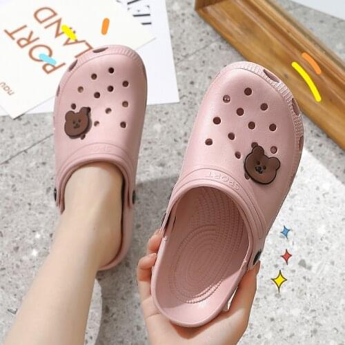 DEUKTOC Women's Clogs