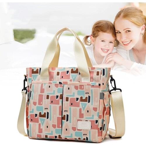 Cartoon Print Diaper Bag For Baby Stuff Fashion Mom Mummy Maternity Baby Bag Large Waterproof Shoulder Hand Bag Travel Women Bag