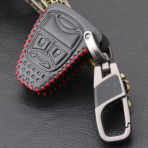 VCiiC 3/4 Button Genuine Leather Men Car Key Bag Case Cover Key Holder Chain For Jeep Commander For Chrysler 300 Aspen For Dodge