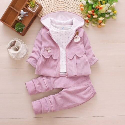 Spring is a trend for three-piece suits