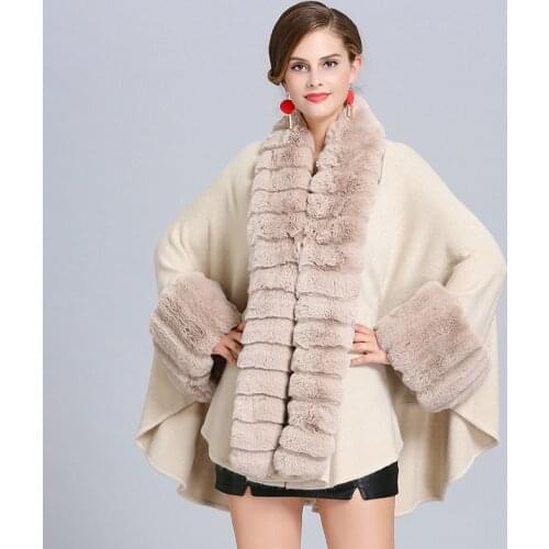 Fashion Wide Wave Luxury Faux Fur Cape Coat Women Winter Batsleeve Knit Cashmere Cardigan Shawl Party Cloak Outwear New Topcoat