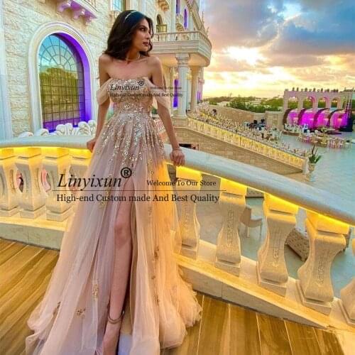 2021 Pastel Pink A Line Tulle Prom Dresses Sexy Off Shoulder Gold Lace Applique Slit Evening Gowns Long Party Dress