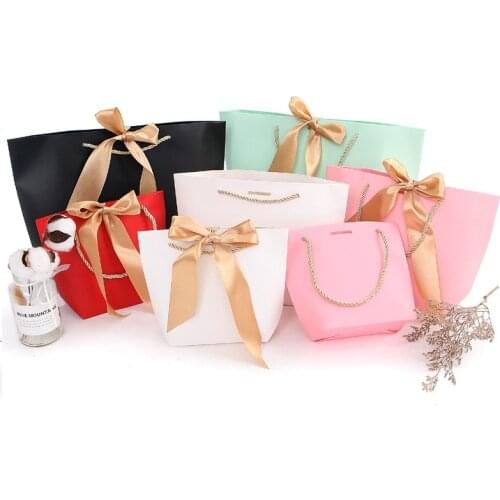 100pcs 4 Size Large Size Present Box For Clothes Books Packaging Gold Handle Paper Box Bags Kraft Paper Gift Bag With Handles