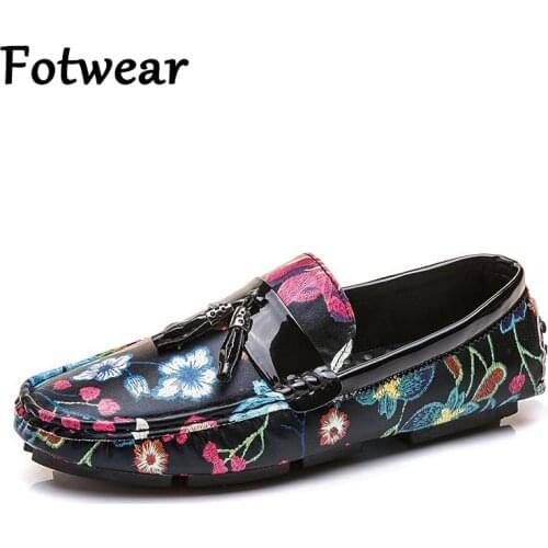 Fotwear Men Loafers Floral Pattern Slip On Mens Casual Shoes Italian Designer Leather Loafers For Men Breathable Driving Shoes