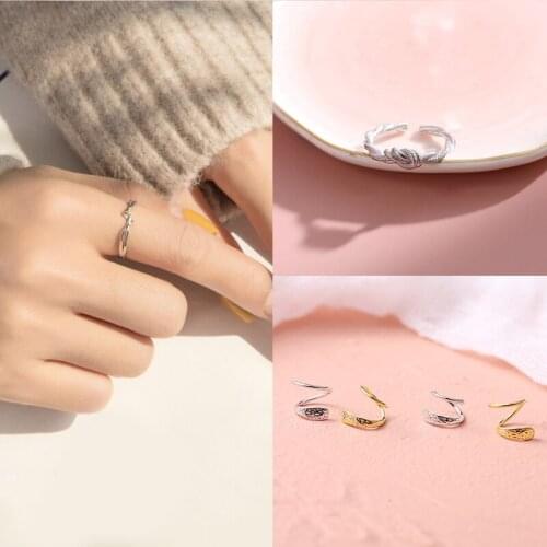 925 Sterling Silver Pin Twist and Rotate The Curve To Hollow Out The Ring