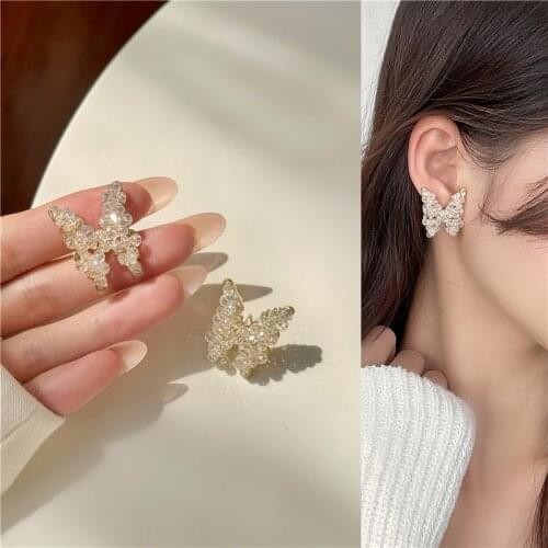 YANGLIUJIA Butterfly Crystal Earrings Sweet Elegant Fashion Retro Geometric Stud Earrings Girl Party Accessories Jewelry Gifts