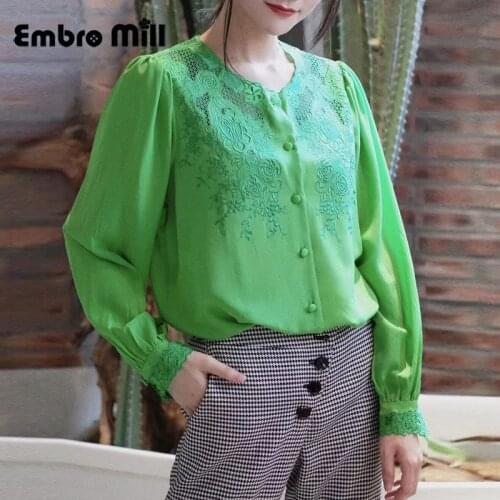 Chinese Style Retro Three-Dimensional Embroidery Flower Silk Shirt Elegant Loose Long-Sleeved Top Women M-3XL