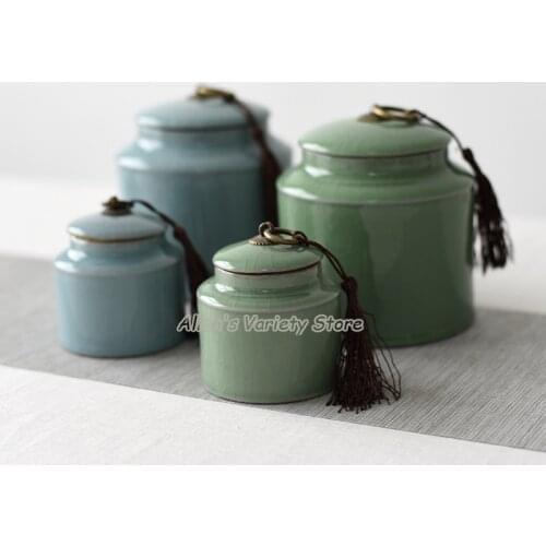 Longquan Celadon Cracked Glaze Spice Jar Dried fruit Jar Tea Box tea Canister ceramic Porcelain candy jar sealed tank tea caddy