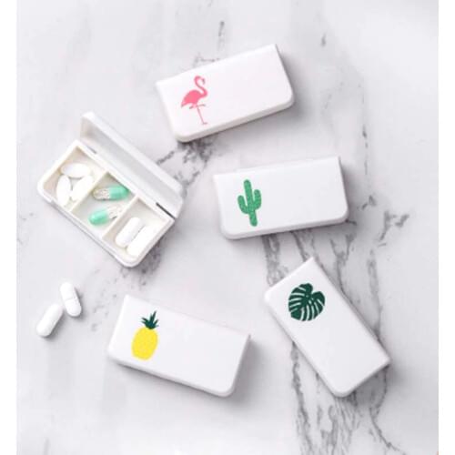 Pill Kit Tablet Flamingo Cactus Leaf Pillbox Dispenser Dispensing Small kit Organizer Case with 3 Lattices 1PC