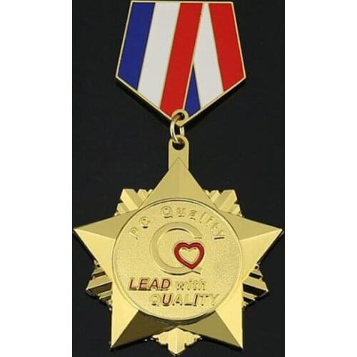 Custom die-casting zinc alloy badges for clothes round gold metal pin badges customized personality tag