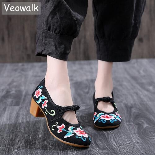 Veowalk 4.5cm Women Canvas Embroidered Block Heels Shoes Comfort Cotton Ladies Mary Janes Chunky Pumps Chinese Old Beijing Shoes