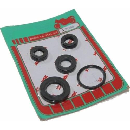 Motorcycle Engine Oil Seal Rubber Gear Shaft Seal For Honda DIO50 ZX50 AF27 AF28 AF34 AF35 2 Stroke Scooter Oil Seal Spare Parts