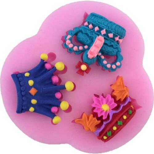 The New 3 Crown Decorated Liquid Silicone Fondant Cake Mold M087