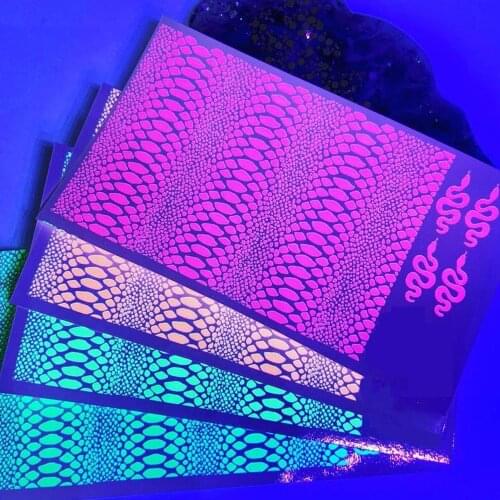 4Pcs/Set Snake Skin Design Nail Art Water Sticker Colorful Fluorescent Transfer Decal DIY Neon Manicure Slider Decorations LK#49