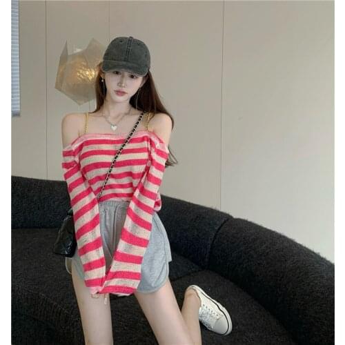 Chinese new womens clothing foreign style sweet girl shoulder metal chain sling loose stripe long sleeve T-shirt blouse spot