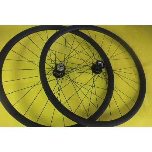 29er MTB XC racing tubeless lefty carbon wheelset hookless 30mm width 30mm depth UD matte 28 holes front 73mm rear 135mm XX1 11s